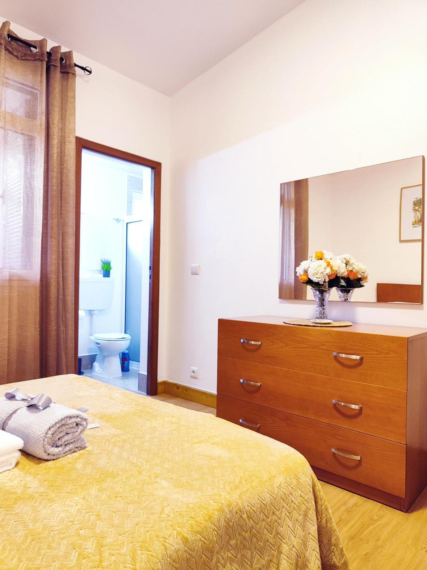 Villa Gateone Al Airport View House Machico  Exterior foto
